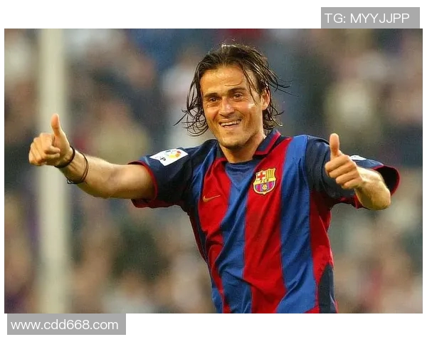 足球明星的前夫逆袭记:从失落到辉煌的重生之路 足球明星的前夫逆袭记:从失落到辉煌的重生之路